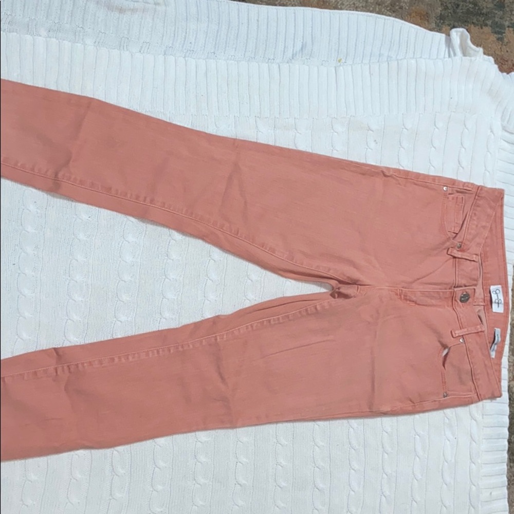 Pink rolled crop skinny pants